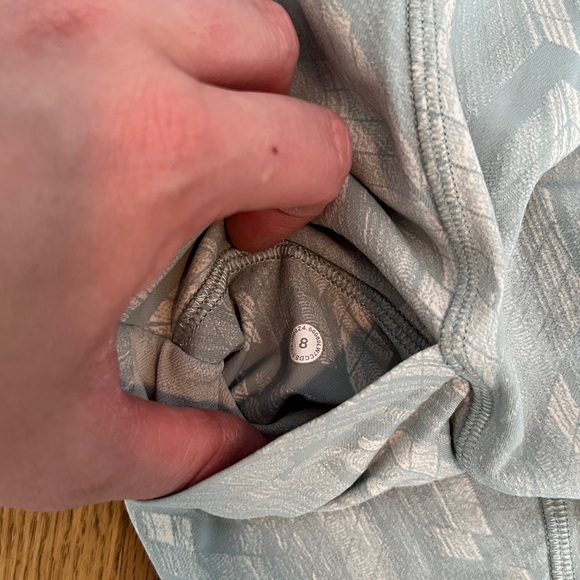 Lululemon Swift Speed high-rise short - size 8 - Picture 2 of 7